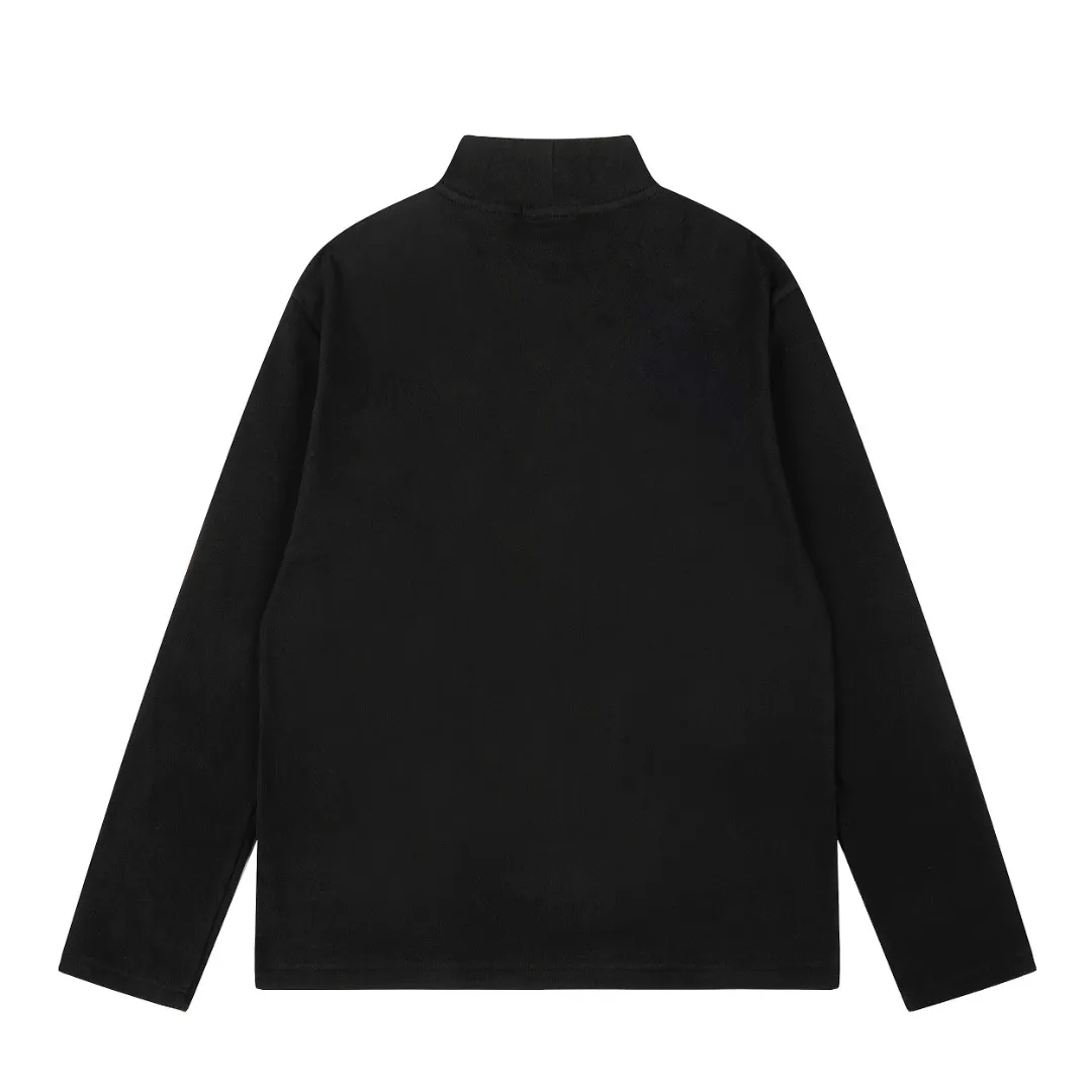 P190 Top quality" Style number: DS606# (not off the shelves all year round) [Ralph Lauren half turtleneck solid color pony embroidery logo basic round neck long sleeves] ✅Ralph Lauren Ralph Lauren classic basic versatile unisex half turtleneck pullover German velvet long sleeves ✅Main supply platform live broadcast Wholesale entities Replenish when out of stock Not off the shelves ✅ZP quality 1:1 version Scan the code to enter the GF website Counter quality ✅Detailed quality The only one in Guangzhou 280g German velvet fabric is comfortable and warm. It focuses on high-end and cost-effective. Needless to say good quality. ✅The version is restored to the original order. The maximum size can be worn up to 180 pounds. Loose, comfortable and stress-free. ✅The upper body is simple and easy to match. A must-have item for ootd. Good-looking clothes are never picky. A must-have in couples' wardrobes. Size: